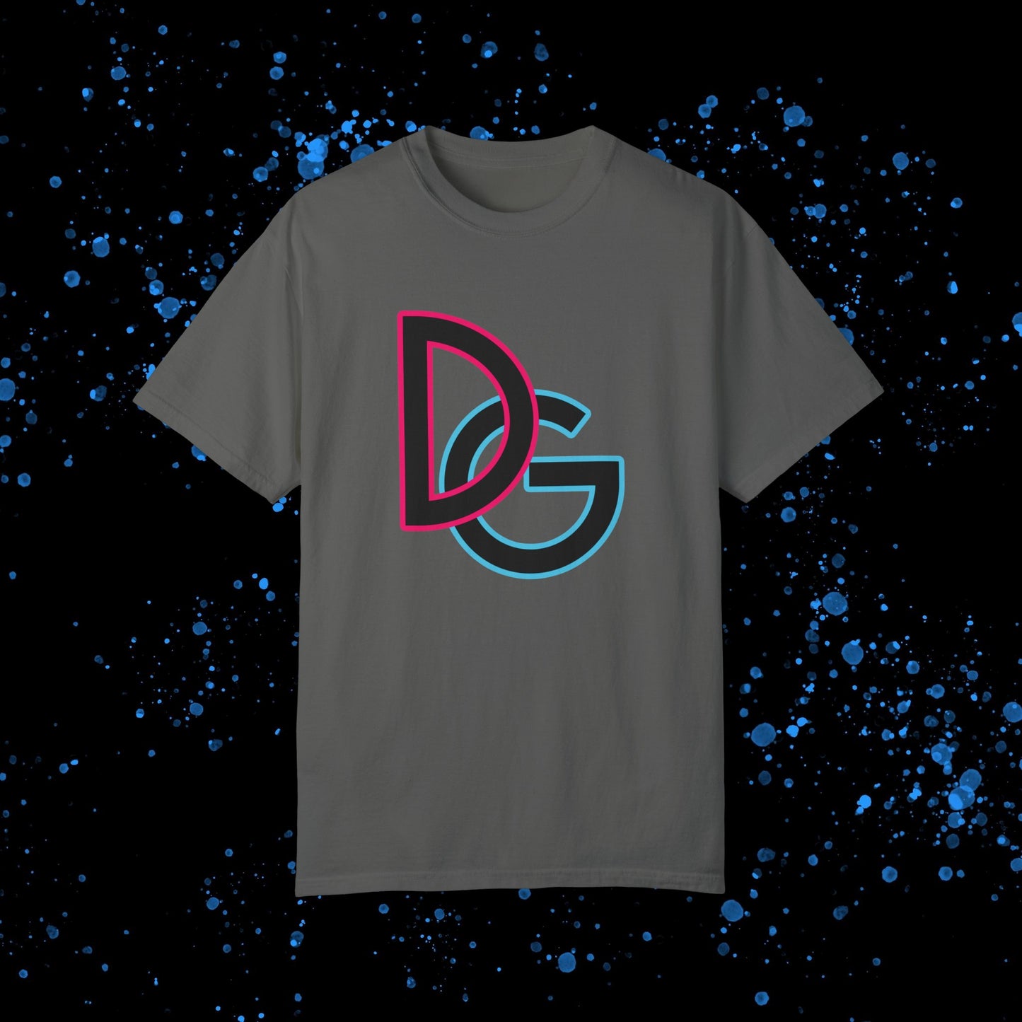 DG - T-shirt: Relaxed fit with DG logo with blue and pink border in front and DolciGucce writing on the back