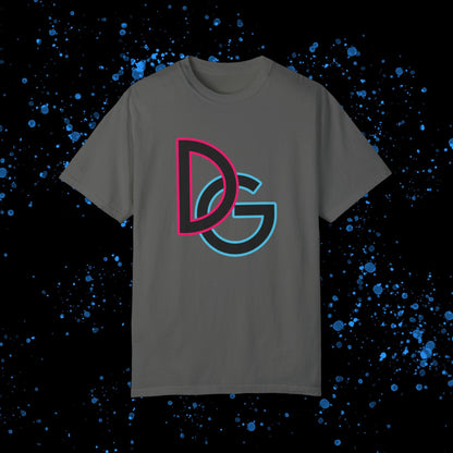 DG - T-shirt: Relaxed fit with DG logo with blue and pink border in front and DolciGucce writing on the back