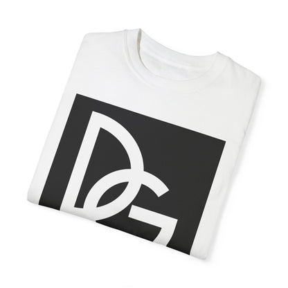 DG - T-shirt: Relaxed fit with cut out DG logo in front and DolciGucce writing on the back