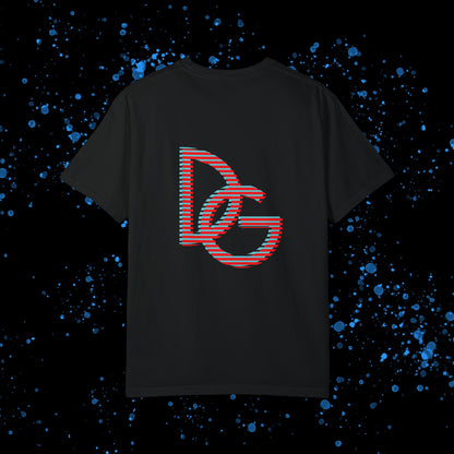 DG - T-shirt: Relaxed fit with blue-red illusion like logo