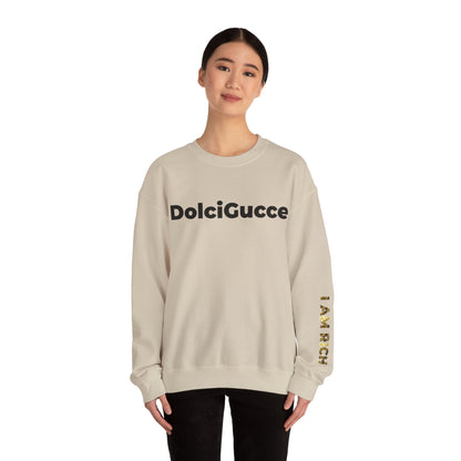 DG - I AM RICH - Sweatshirt: rich on sleeve