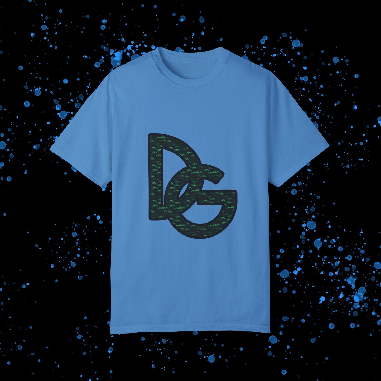 DG - T-shirt: Relaxed fit with cut out DG logo in front with leaves and DolciGucce writing on the back