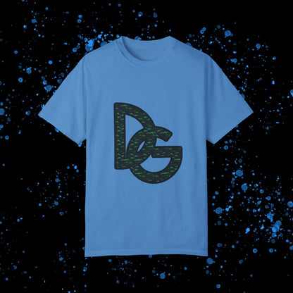 DG - T-shirt: Relaxed fit with cut out DG logo in front with leaves and DolciGucce writing on the back