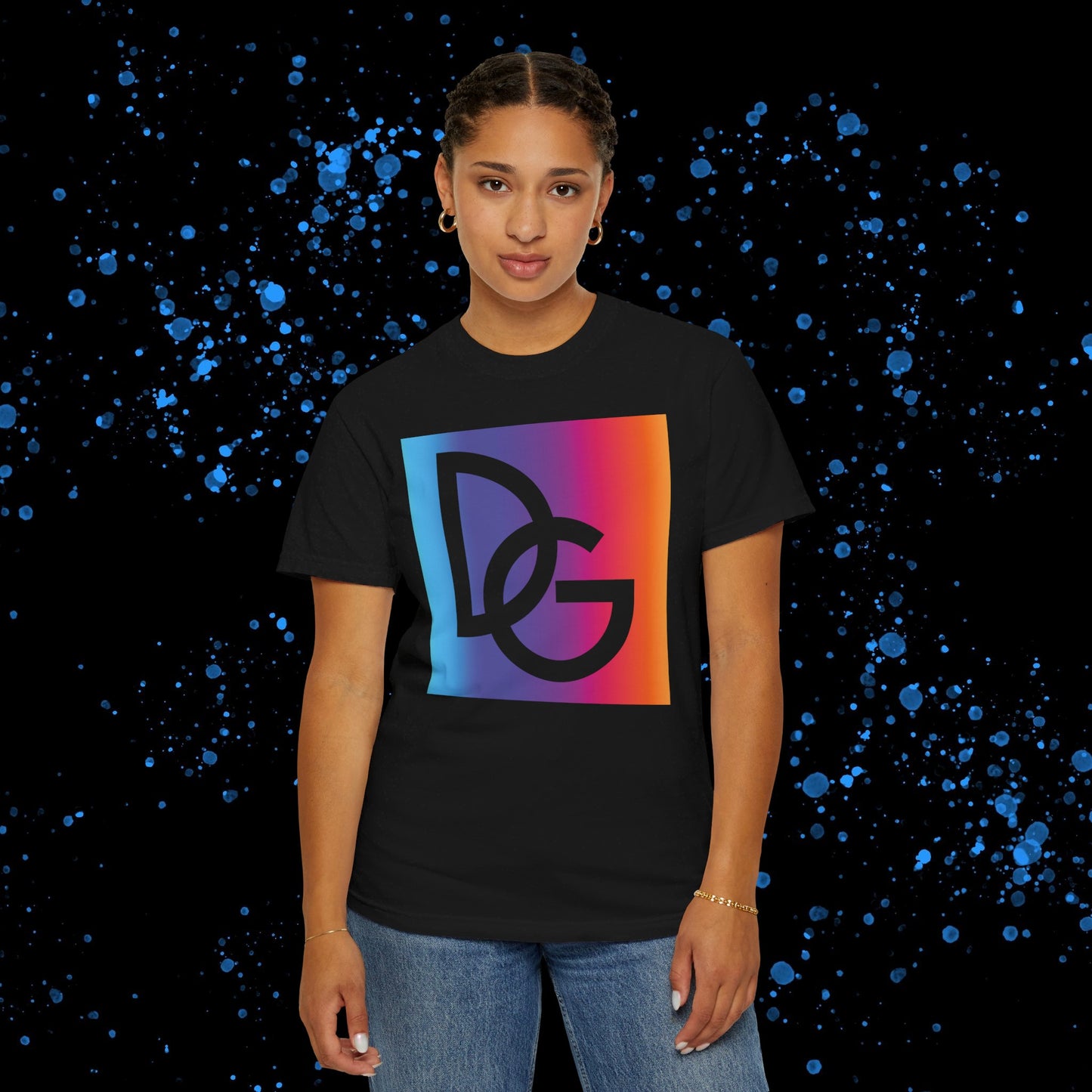 DG - T-shirt: Relaxed fit DG logo with gradient background in front