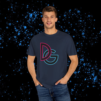 DG - T-shirt: Relaxed fit with DG logo with blue and pink border in front and DolciGucce writing on the back