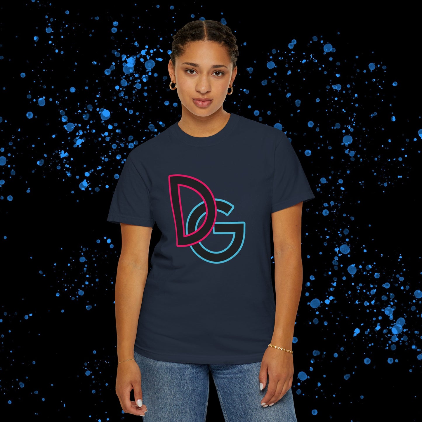 DG - T-shirt: Relaxed fit with DG logo with blue and pink border in front and DolciGucce writing on the back