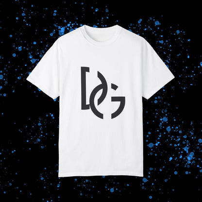 DG - T-shirt: Relaxed fit with cut out DG logo in front and DolciGucce writing on the back