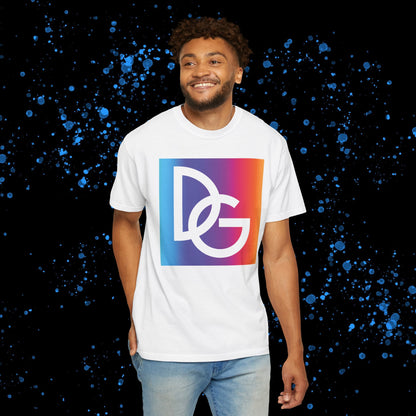 DG - T-shirt: Relaxed fit DG logo with gradient background in front