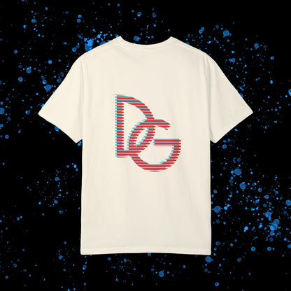 DG - T-shirt: Relaxed fit with blue-red illusion like logo